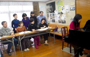 中村先生現代ピアノ、クラス風景